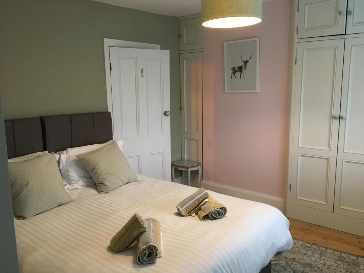 St Mary'S Cottage Boston Spa 외부 사진