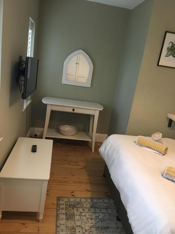 St Mary'S Cottage Boston Spa 외부 사진